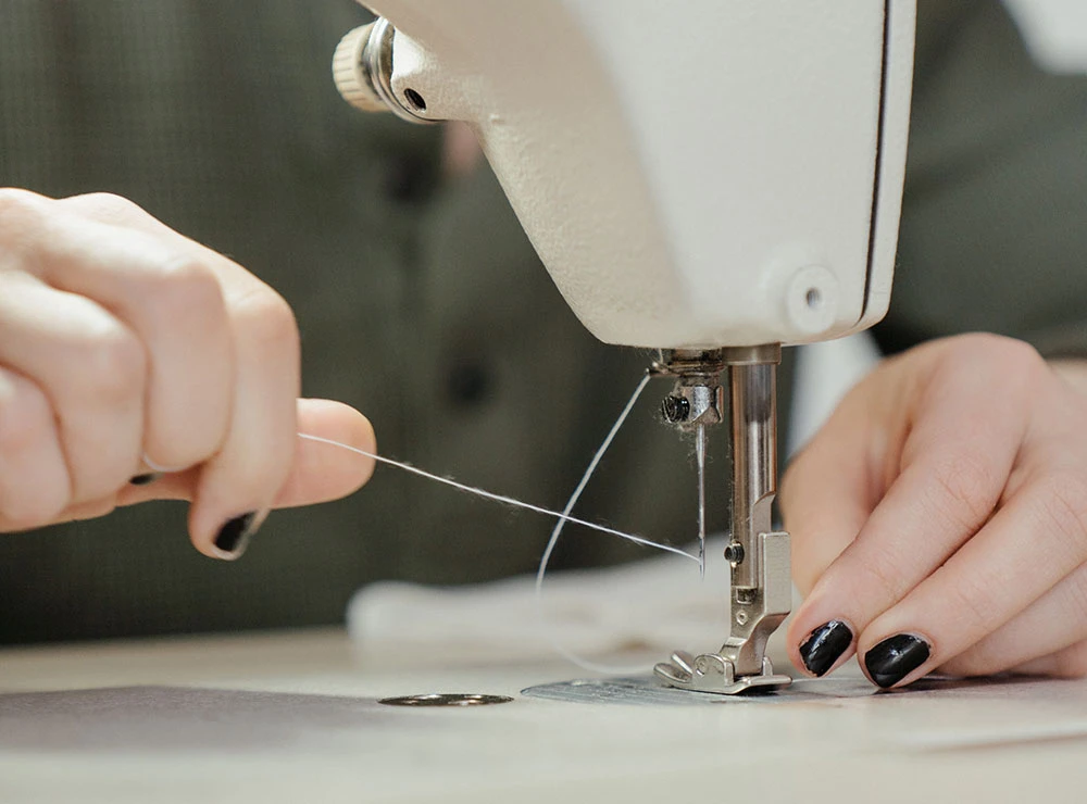 What to Consider When Choosing a Sewing Machine Needle